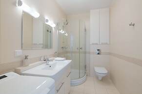 Dom & House - Apartments Sea Towers