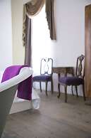 Lokàl Boutique Hotel