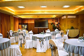33 Soksoom Centre For Well-Being & Happinesss