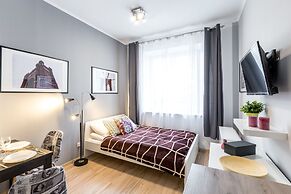 FriendHouse Apartments