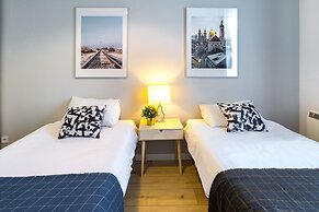 FriendHouse Apartments