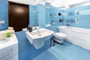 FriendHouse Apartments