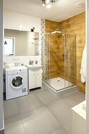 FriendHouse Apartments