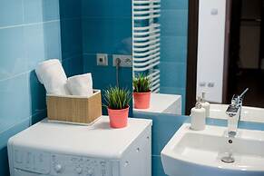 FriendHouse Apartments – Old City