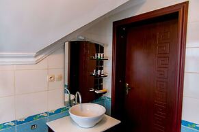 Legend Hotel