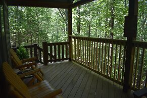 Bear Creek Lodge Cabin Resort