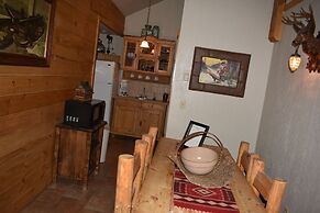 Bear Creek Lodge Cabin Resort