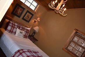 Bear Creek Lodge Cabin Resort