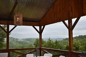 Bear Creek Lodge Cabin Resort