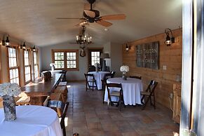 Bear Creek Lodge Cabin Resort