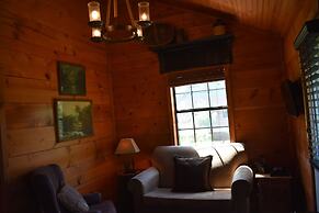Bear Creek Lodge Cabin Resort