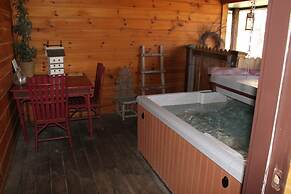 Bear Creek Lodge Cabin Resort