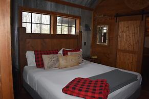 Bear Creek Lodge Cabin Resort