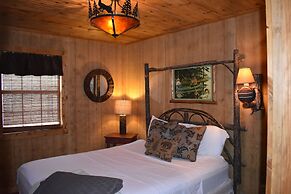 Bear Creek Lodge Cabin Resort