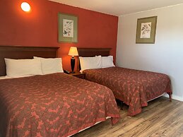 Scottish Inn and Suites