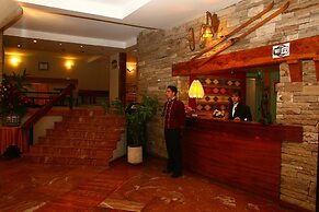 Las Piedras Apart Hotel