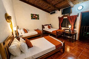 Hotel El Maltese – Lakefront