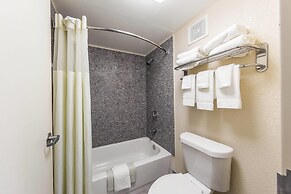 Quality Inn Forest City