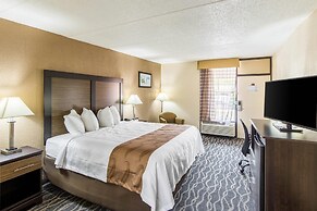 Quality Inn Forest City