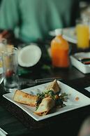 Urraca Monkey Island Eco Resort