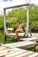 Urraca Monkey Island Eco Resort