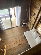 Urraca Monkey Island Eco Resort