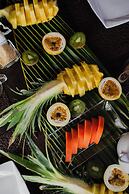 Urraca Monkey Island Eco Resort