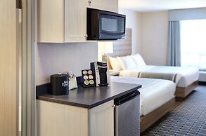 Pomeroy Inn And Suites Vermilion