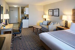 Pomeroy Inn And Suites Vermilion