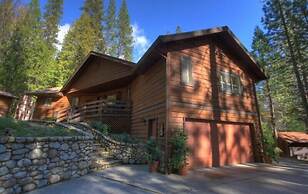 Yosemite Scenic Wonders - Wawona Area