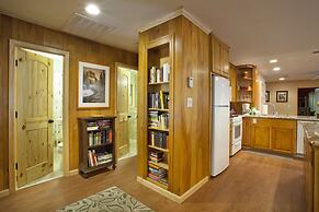 Yosemite Scenic Wonders - Wawona Area