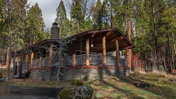 Yosemite Scenic Wonders - Wawona Area