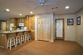 Yosemite Scenic Wonders - Wawona Area