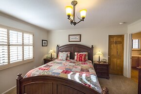 Yosemite Scenic Wonders - Wawona Area