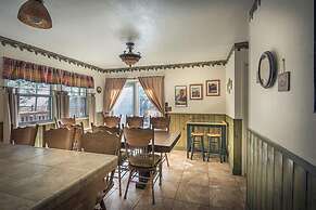 Yosemite Scenic Wonders - Wawona Area