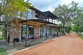 Kalundewa Retreat
