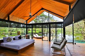 Kalundewa Retreat