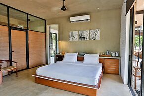 Kalundewa Retreat