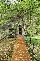 Kalundewa Retreat