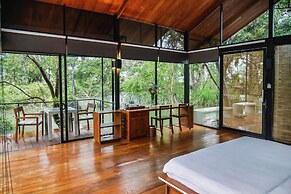 Kalundewa Retreat