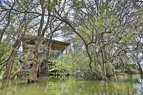 Kalundewa Retreat