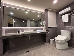 Forward Suites I