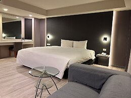 Forward Suites I