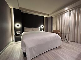 Forward Suites I