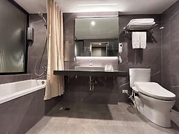 Forward Suites I