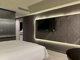 Forward Suites I