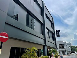 1 Hotel Kuchai Lama