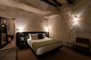 Artemis Cave Suites - Adults Only