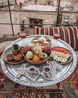 Artemis Cave Suites - Adults Only