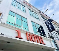 1 Hotel Taman Connaught